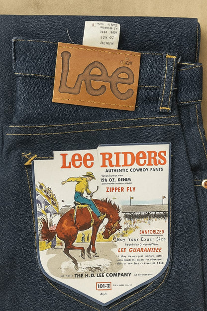 LEE BRAND MENS JEANS [original leftover export article]